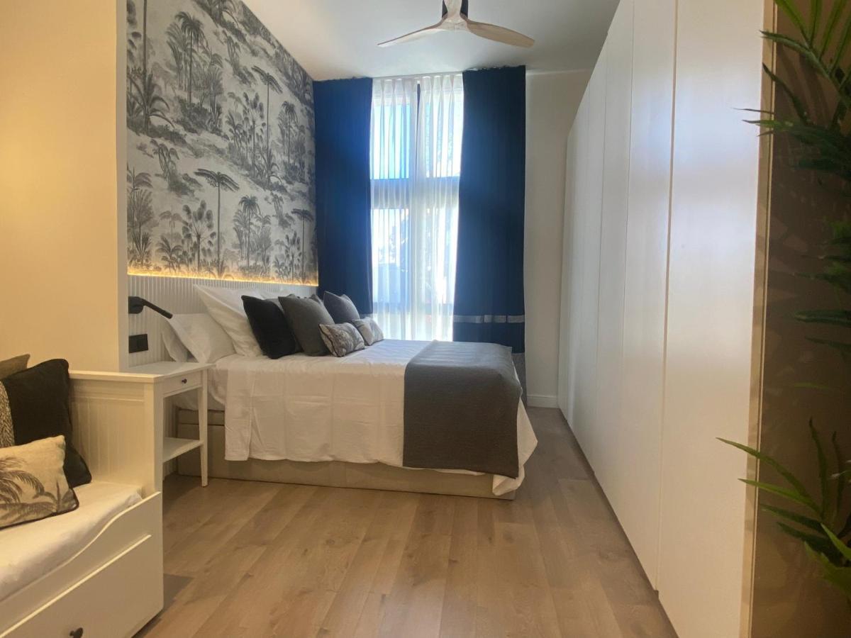 Apartamento Calle Alcala マドリード エクステリア 写真