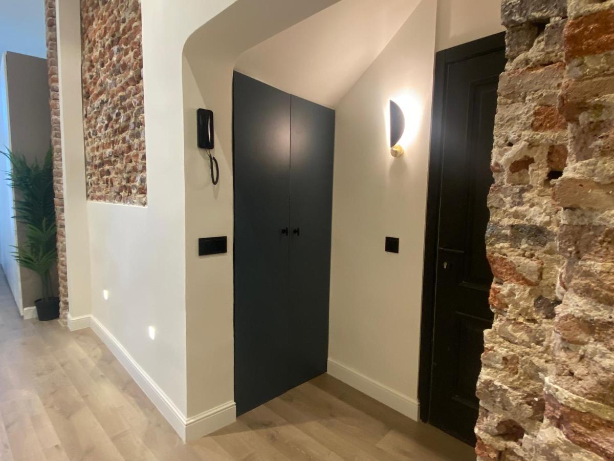 Apartamento Calle Alcala マドリード エクステリア 写真