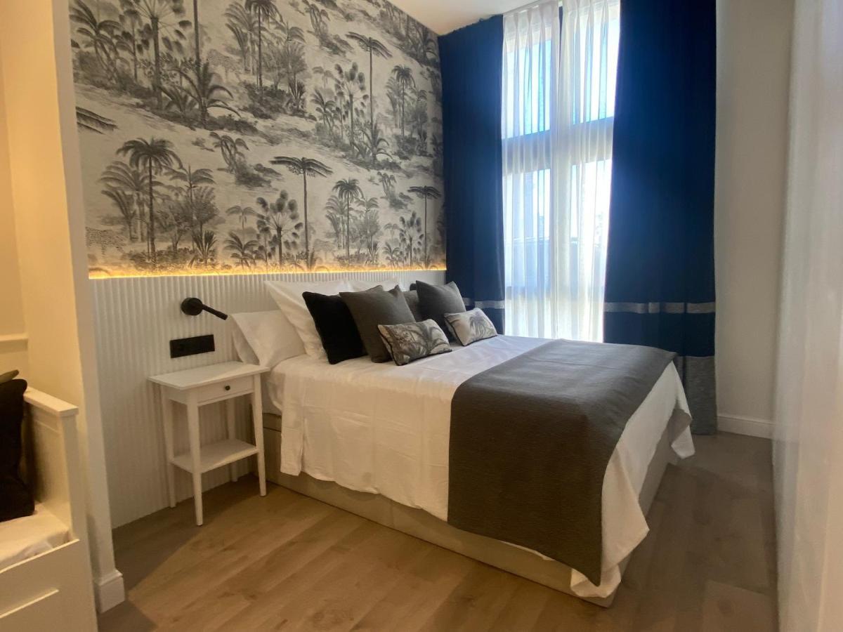Apartamento Calle Alcala マドリード エクステリア 写真