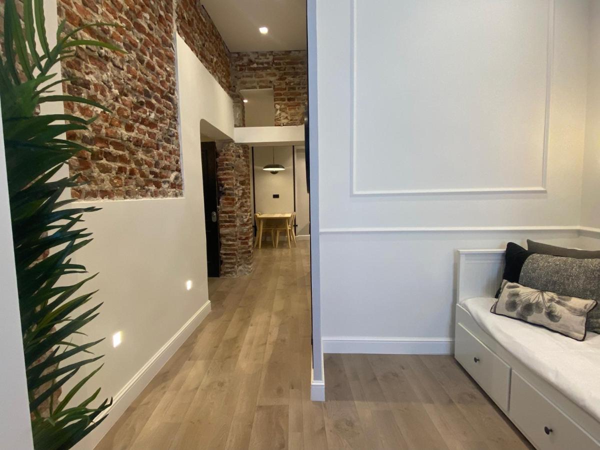 Apartamento Calle Alcala マドリード エクステリア 写真